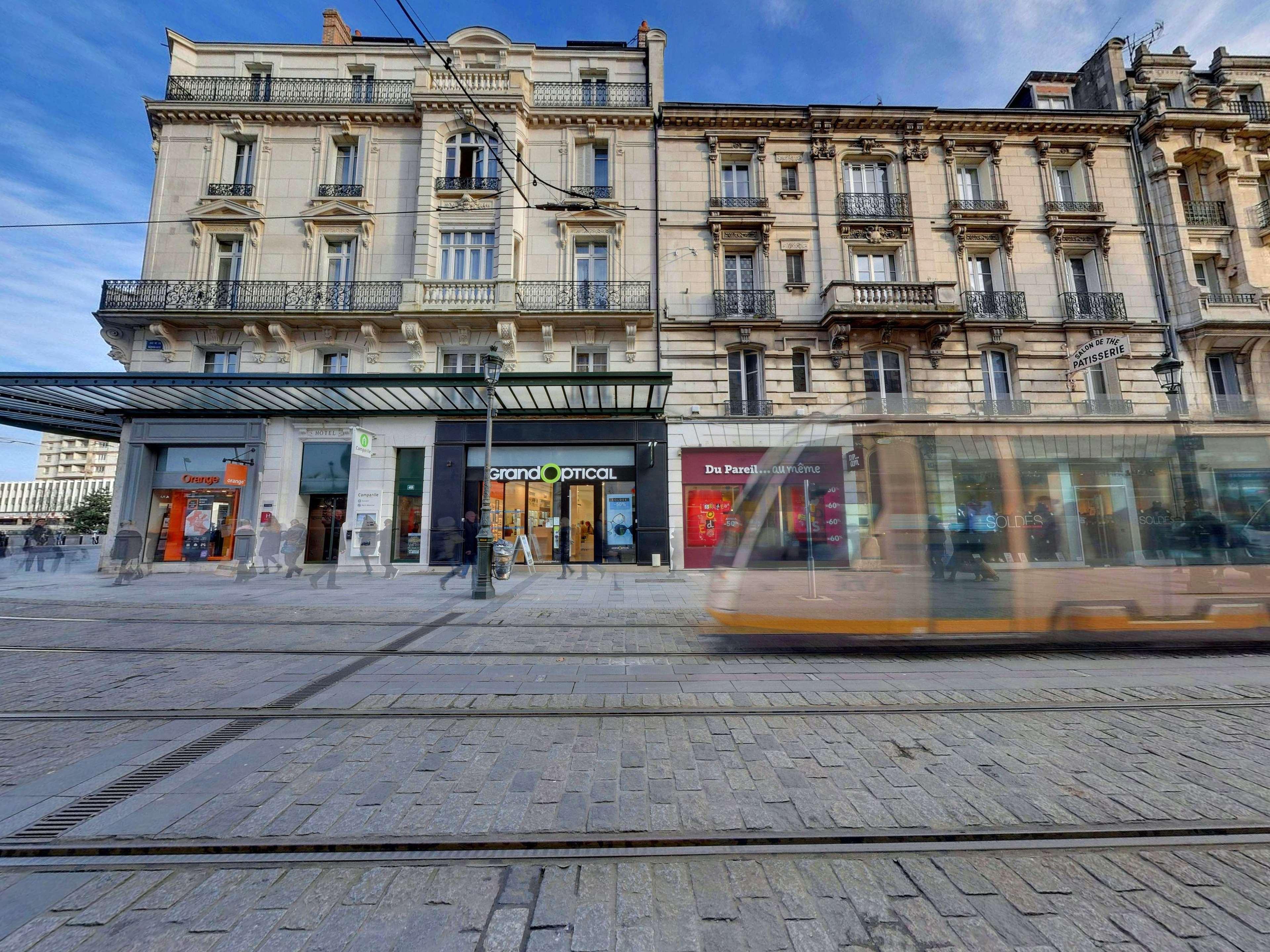 Готель Campanile Orleans Centre Gare Екстер'єр фото